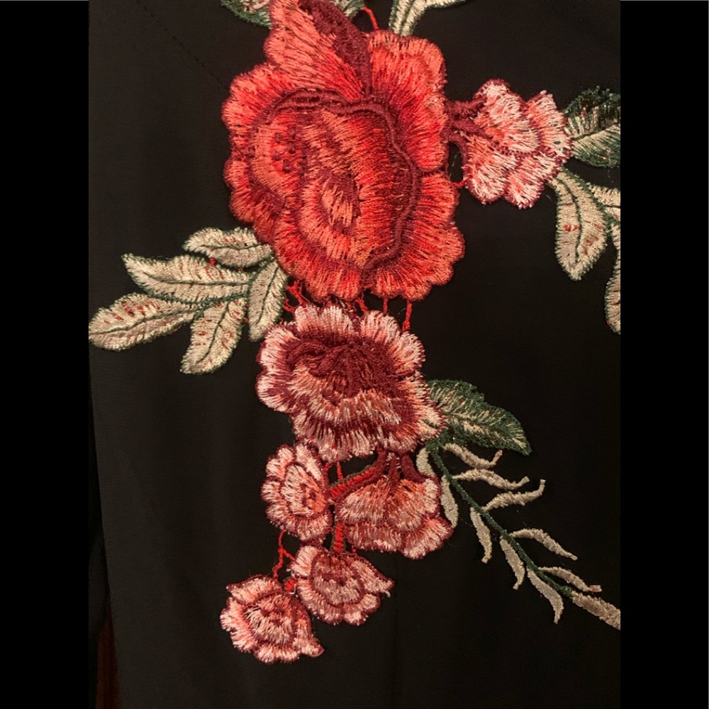 Entro Black Embroider Dress Short Romper sz Small - Picture 2 of 7